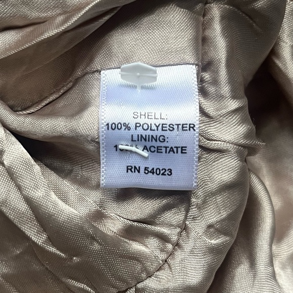 Banana Republic Cream Tan Bubble Hem Long Sleeve Rain Jacket Fall Size XL - Picture 5 of 9